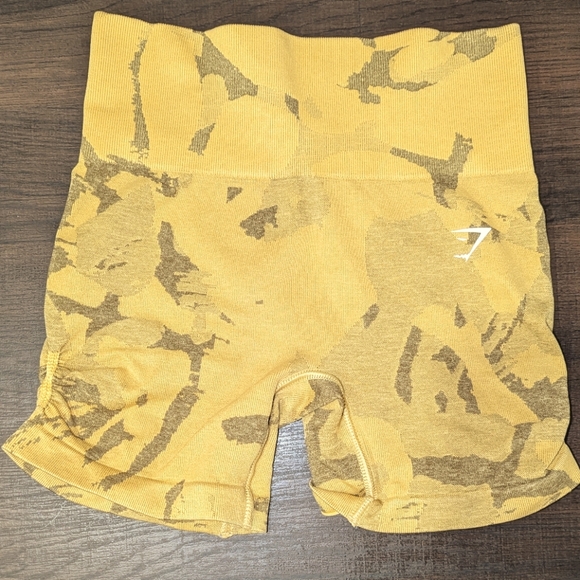 Gymshark adapt camo seamless shorts - Picture 3 of 3